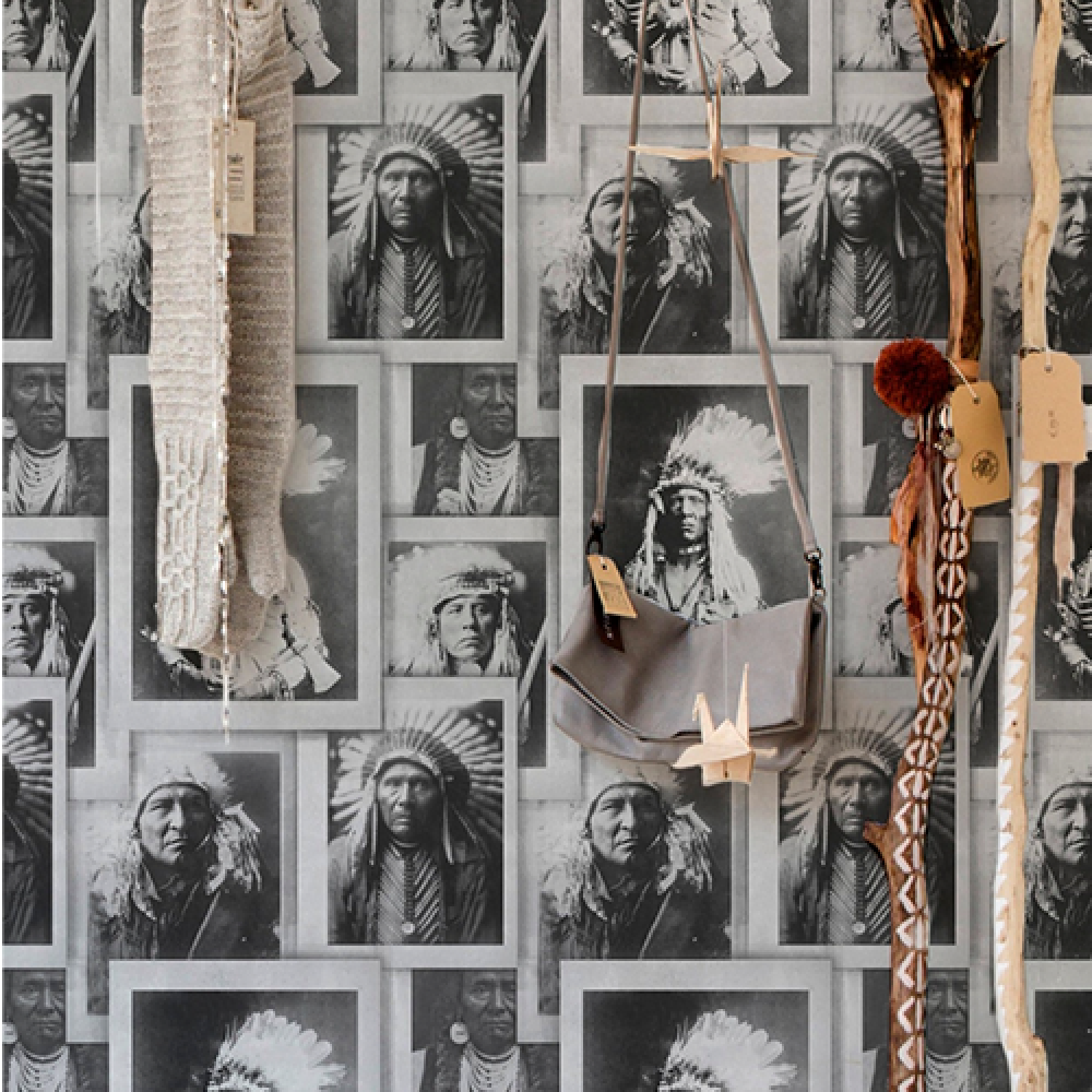 INDIAN CHIEFS Premium Wallpaper