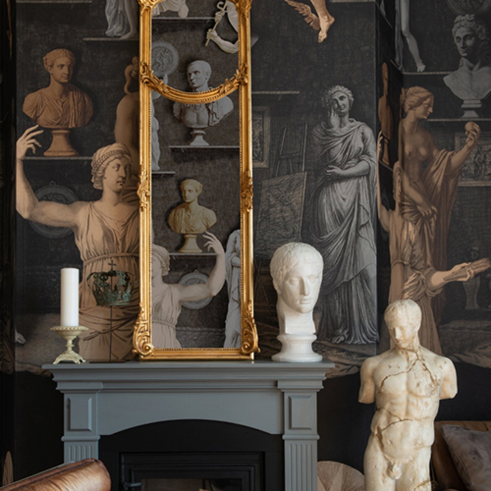 STATUARY CHAMBER Wallpaper