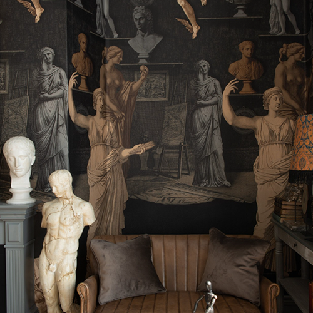 STATUARY CHAMBER Wallpaper