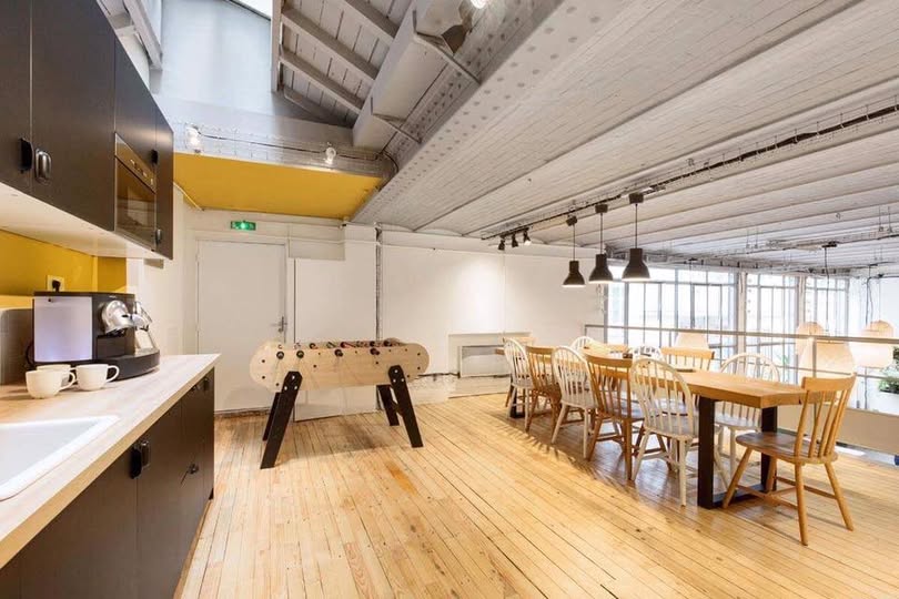 Curry "SL22" din colecția noastră "Sarah Lavoine"